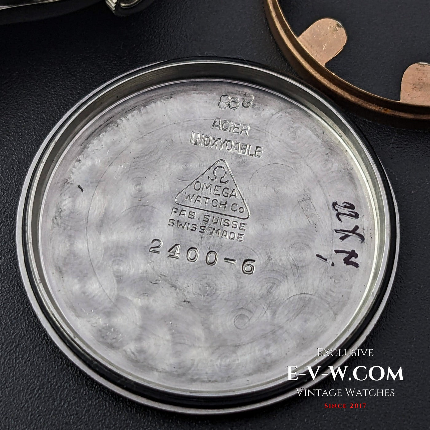 Unique Omega Suveran by Government of Sweden cal 30T2 PC / Ref. 2400 / Vintage 1944 / Fully Serviced