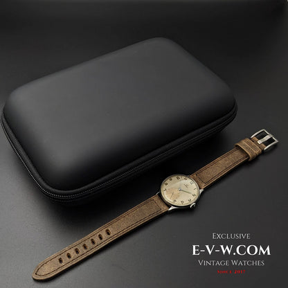 Omega WWII / Kal. 30T2 / Vintage 1944 / Ref. 2317-6 / Generalüberholt 