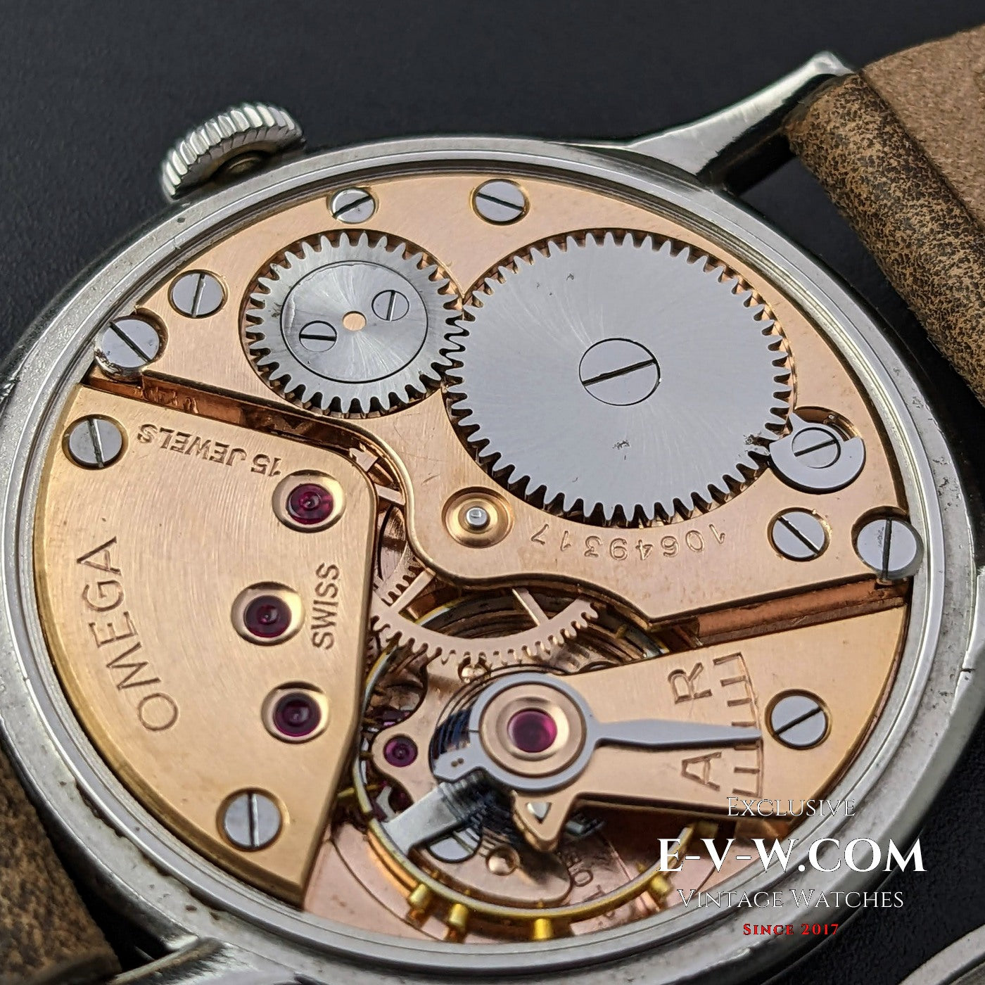 Omega WWII / Kal. 30T2 / Vintage 1944 / Ref. 2317-6 / Generalüberholt 