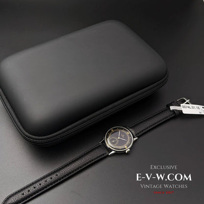 Omega Fab Suisse WWII / Cal 30T2 / Black Dial / Vintage 1944 / Fully Serviced