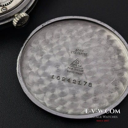 Omega Fab Suisse WWII / Cal 30T2 / Black Dial / Vintage 1944 / Fully Serviced