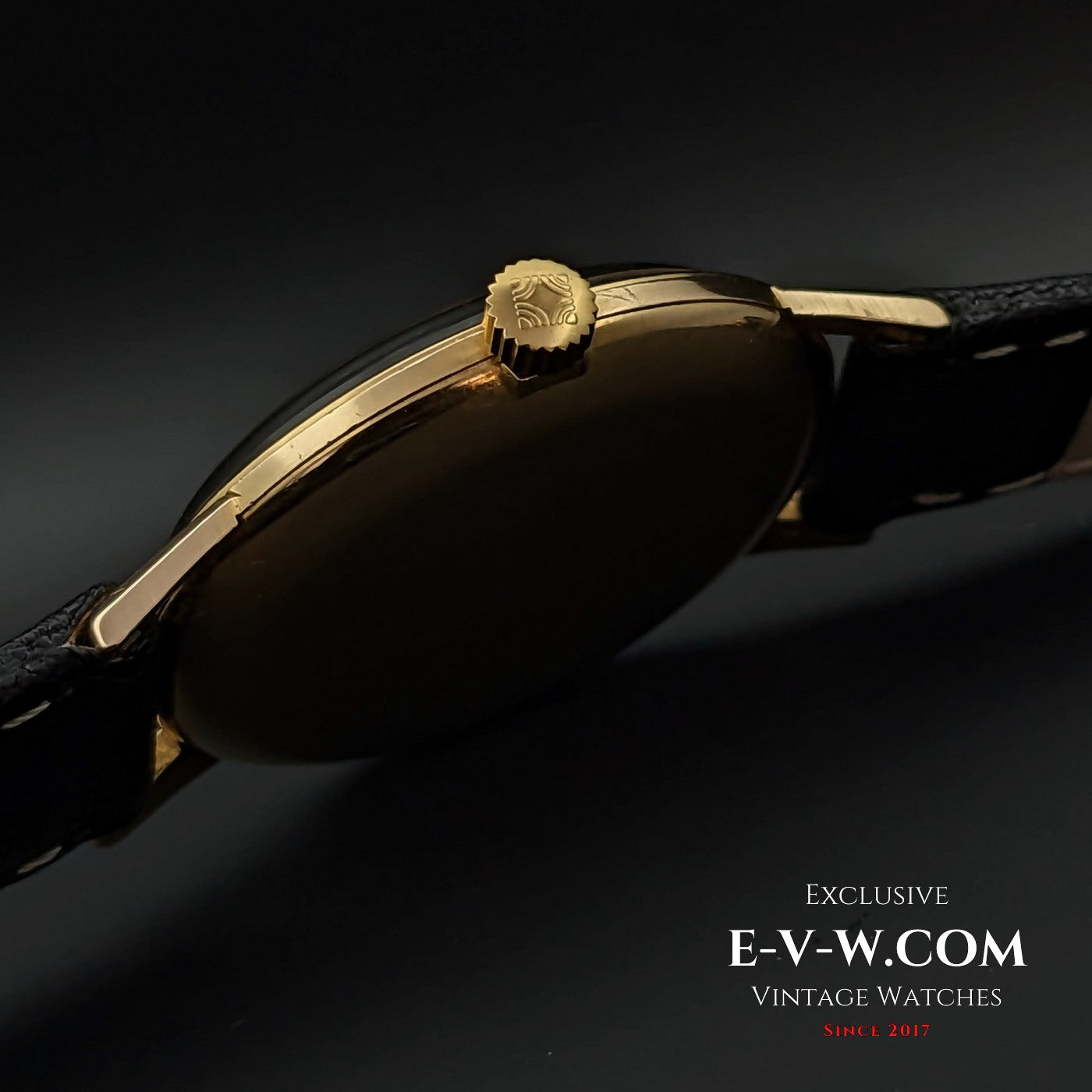 Zenith Unique 18k Sold Gold / Guilloche Dial / Cal 2531 / Vintage 1960s / Fully Serviced