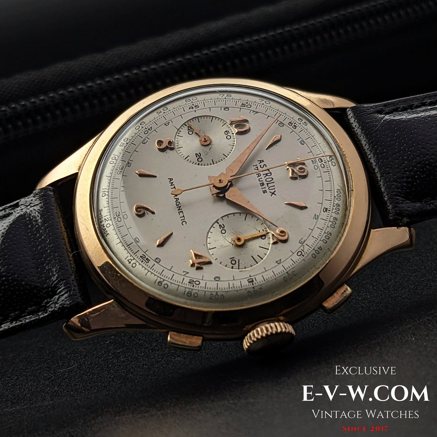 Unique Astrolux Antimagnetic Chronograph 18K 750 solid gold  / Jumbo 38 mm / Rare cal. Valjoux 92 / Vintage 1950s