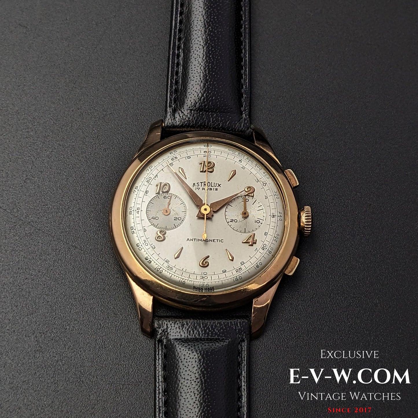 Unique Astrolux Antimagnetic Chronograph 18K 750 solid gold  / Jumbo 38 mm / Rare cal. Valjoux 92 / Vintage 1950s