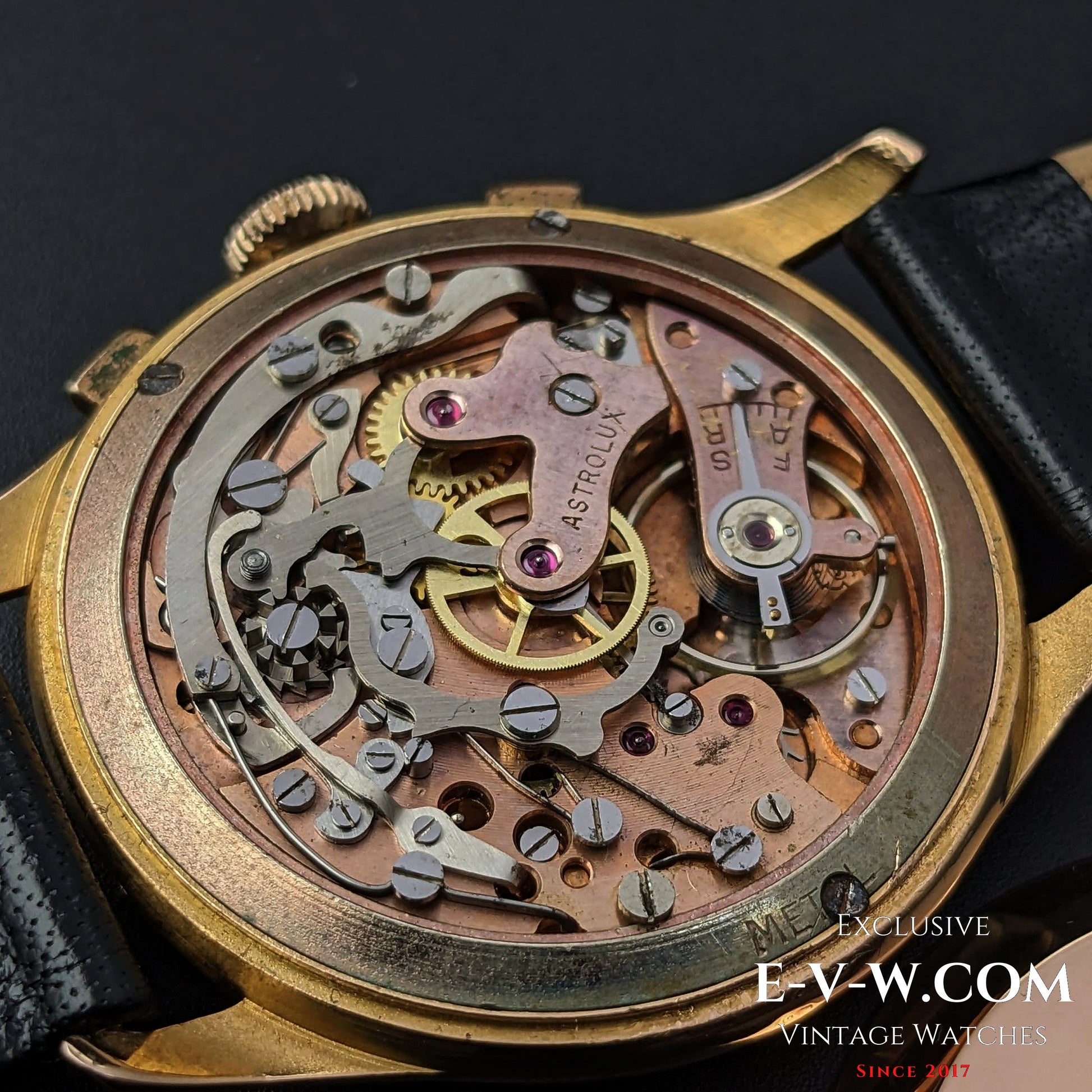 Unique Astrolux Antimagnetic Chronograph 18K 750 Gold  / Jumbo 38mm / Rare Valjoux 92