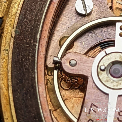 Unique Astrolux Antimagnetic Chronograph 18K 750 solid gold  / Jumbo 38 mm / Rare cal. Valjoux 92 / Vintage 1950s