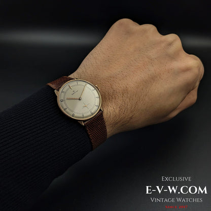 Classic Zenith Gold Plaque / Sector Dial /  Cal 40 / Vintage1960