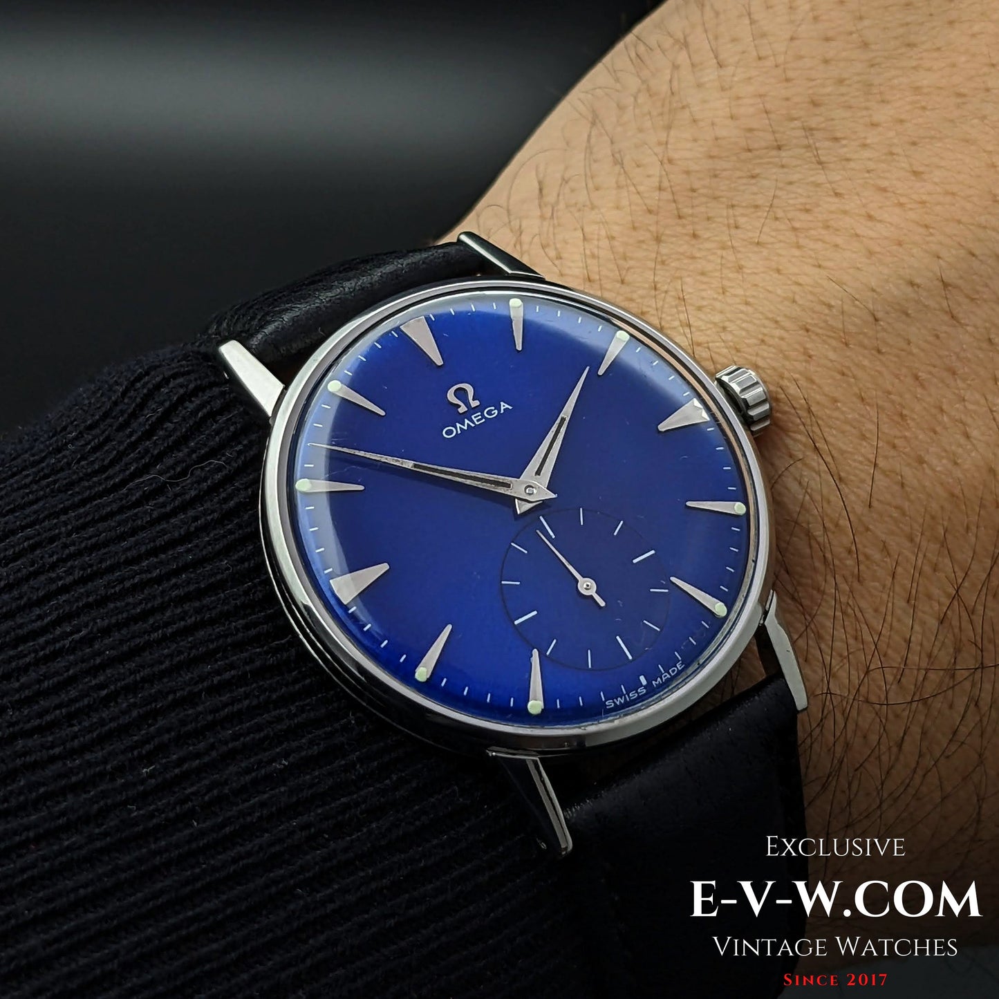 Omega Jumbo Oversize 37mm  Blue Dial / Ref. 2272-3 /cal. 30T2 / Vintage 1944  