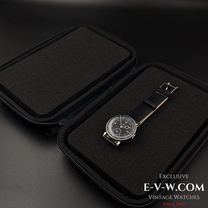 Omega Black Sector Dial / Pontifex Hands / cal.26.5 / Vintage 1935