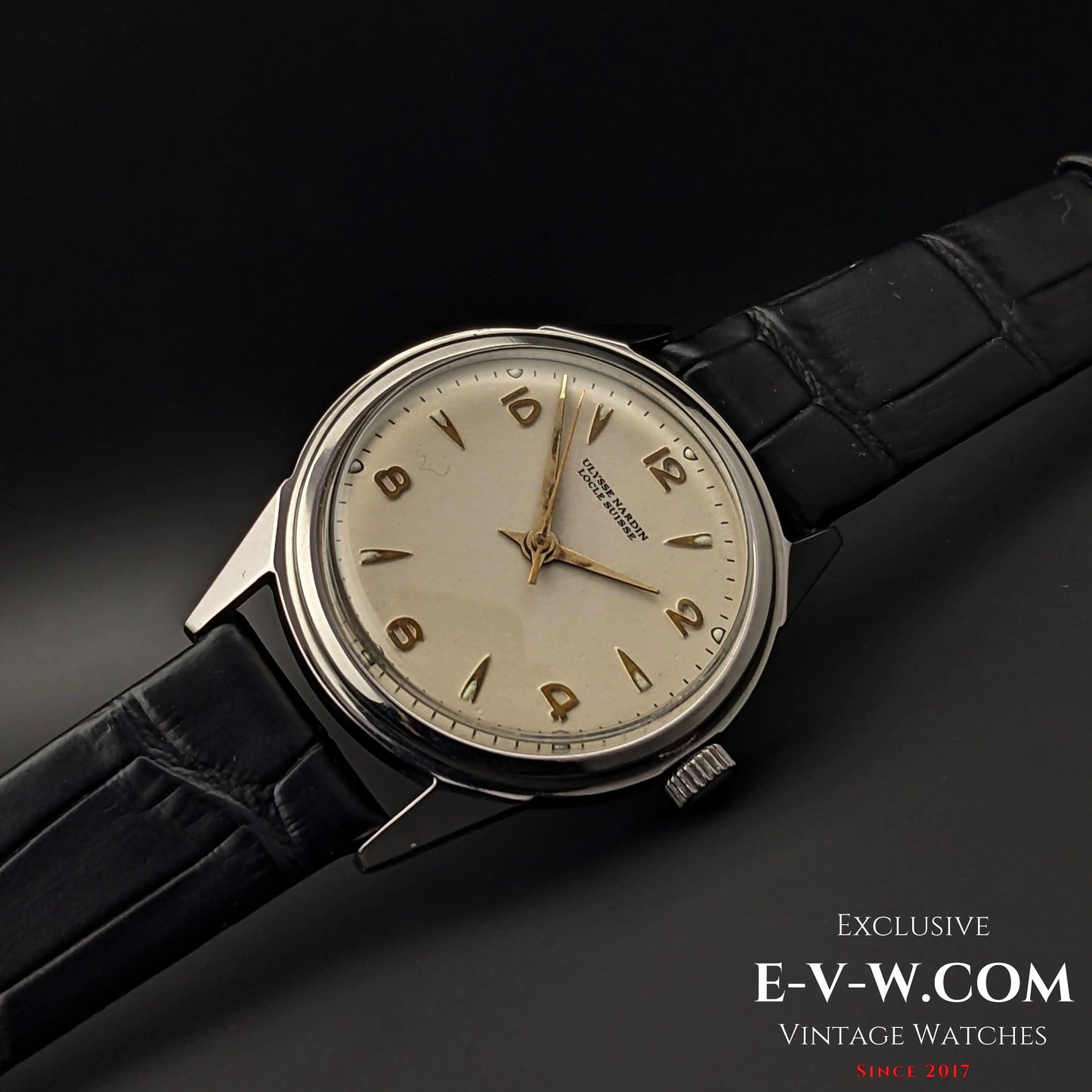 Rare Ulysse Nardin Locle Suisse  WWII  Vintage 1940s