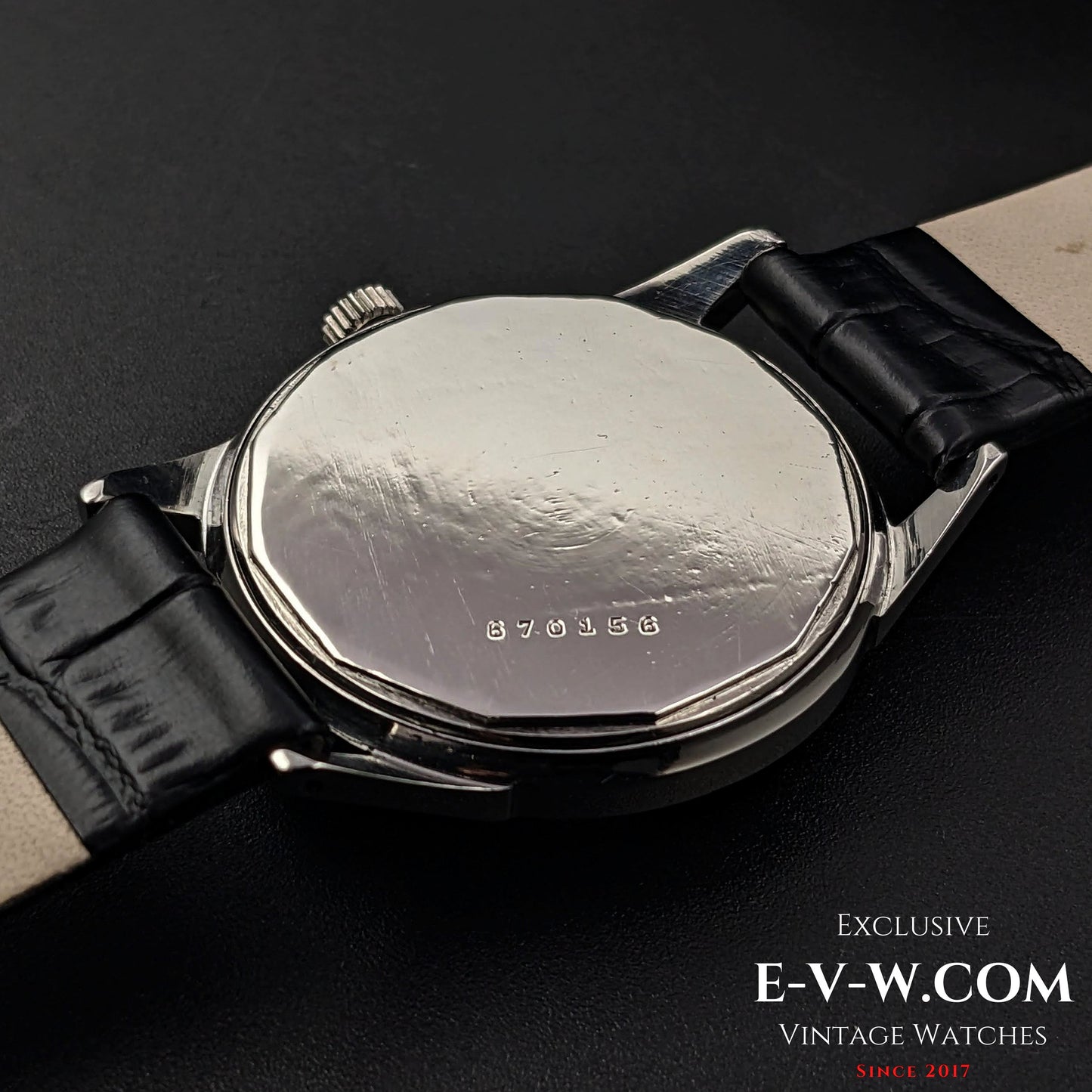 Rare Ulysse Nardin Locle Suisse  WWII  Vintage 1940s