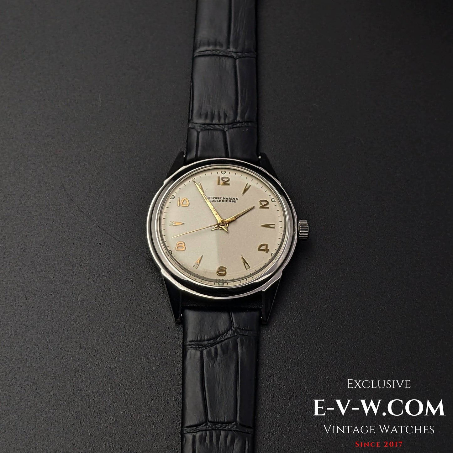 Rare Ulysse Nardin Locle Suisse  WWII  Vintage 1940s