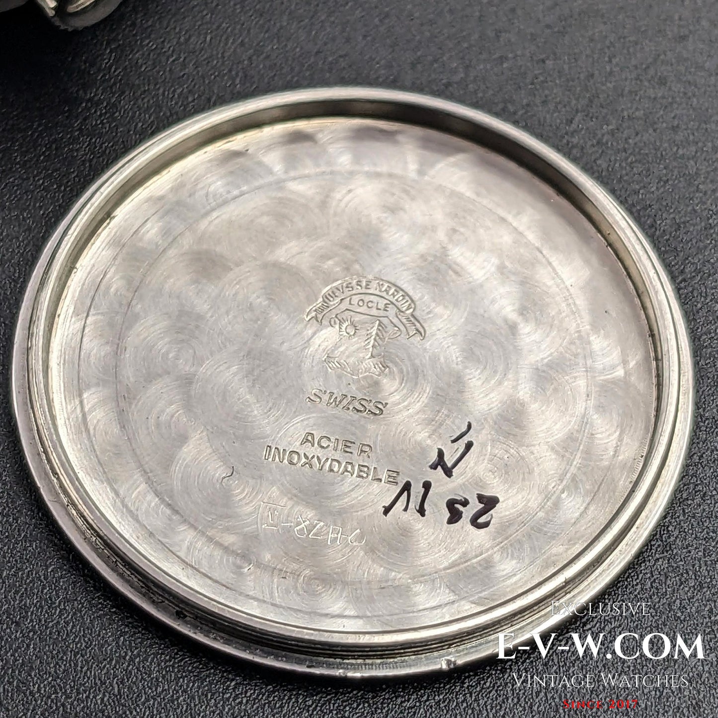 Rare Ulysse Nardin Locle Suisse  WWII  Vintage 1940s